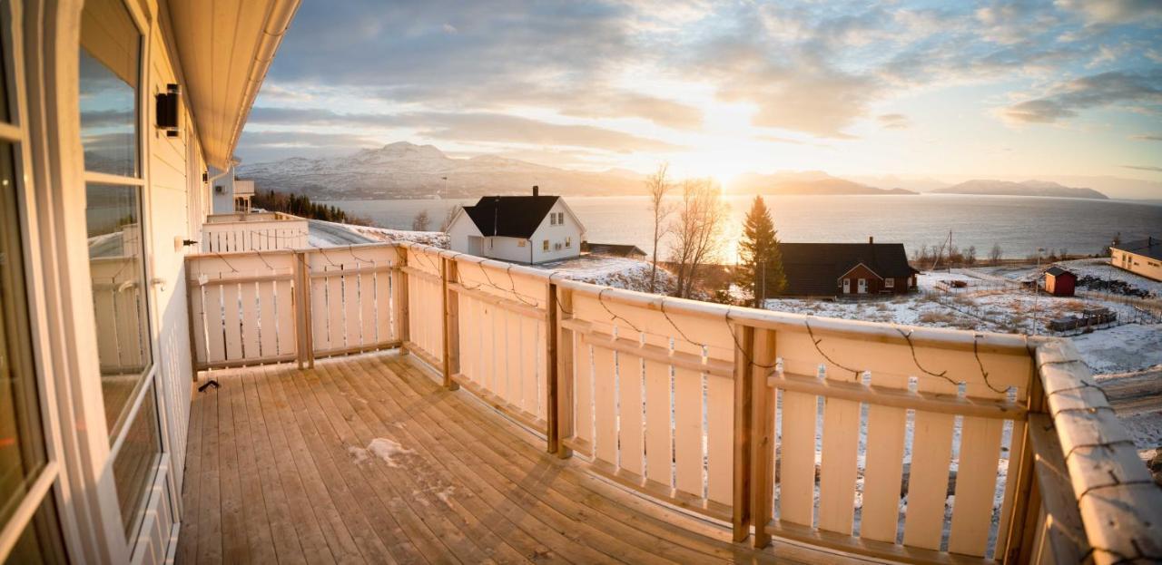 Destination Senja - Vangsvik Brygghaugen Экстерьер фото